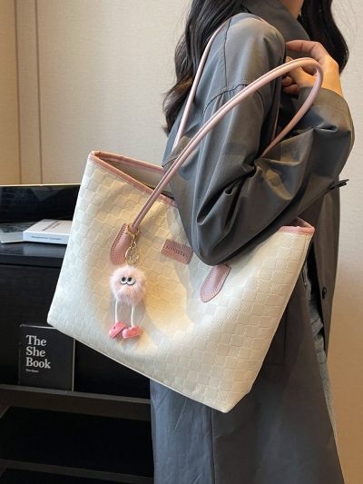Stylish Shoulder Tote Bag With Bag Charm