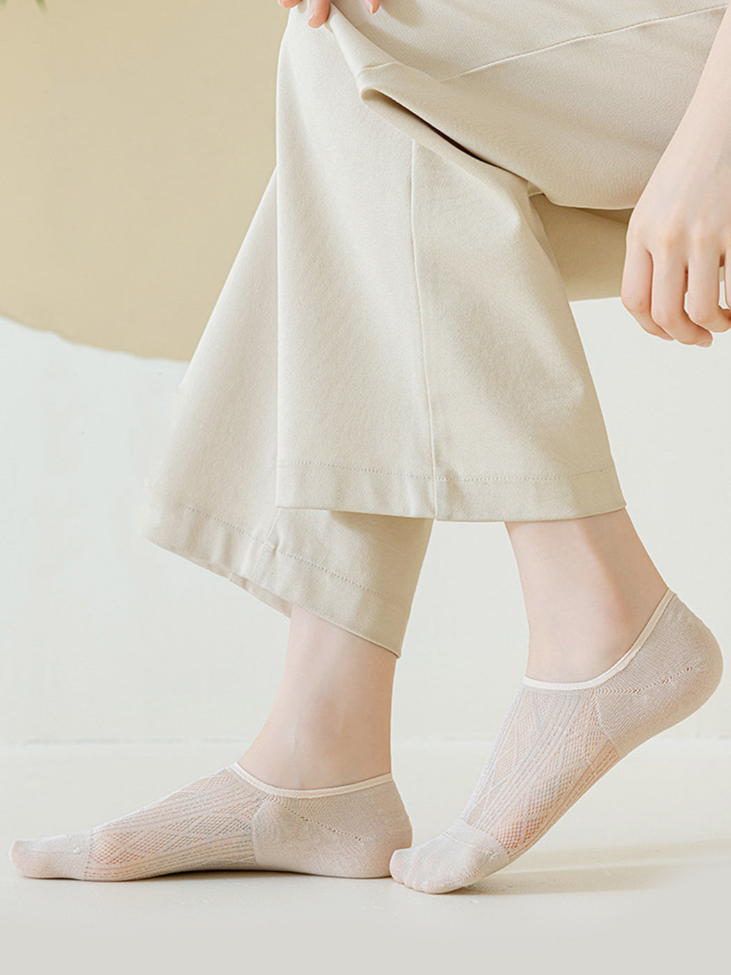 Modal Moisture-Wicking Antibacterial Cool Breathable Semi-No-Show Socks