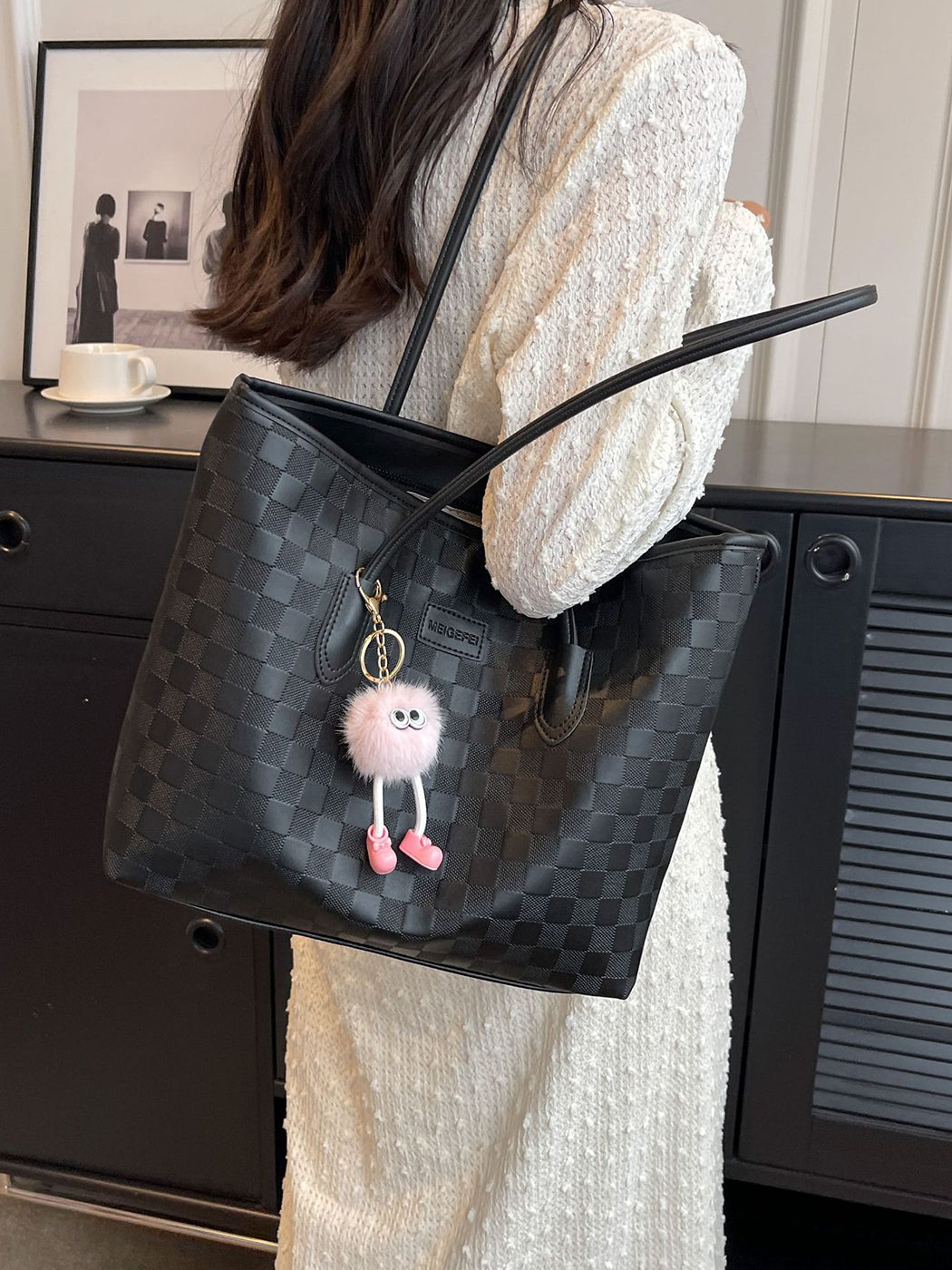 Stylish Shoulder Tote Bag With Bag Charm