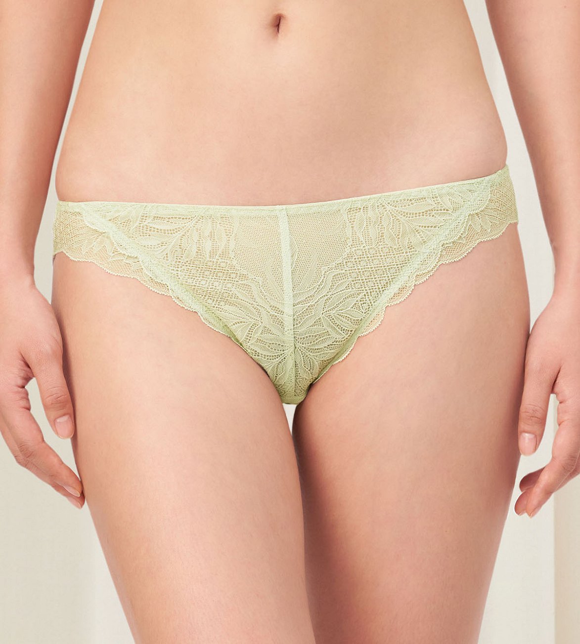 Tri-Air Lite Cheeky